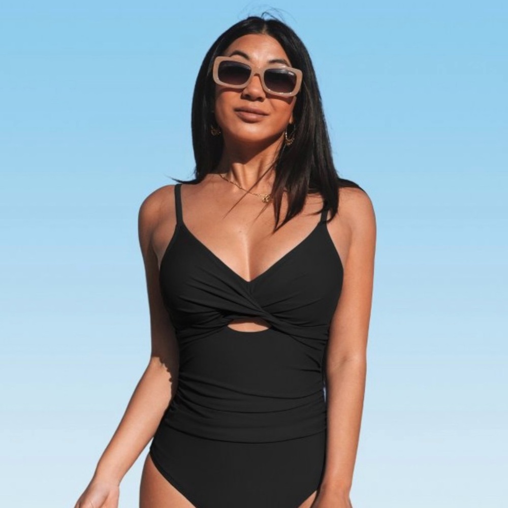 Cupshe Black Twist Front One-Piece Swimsuit